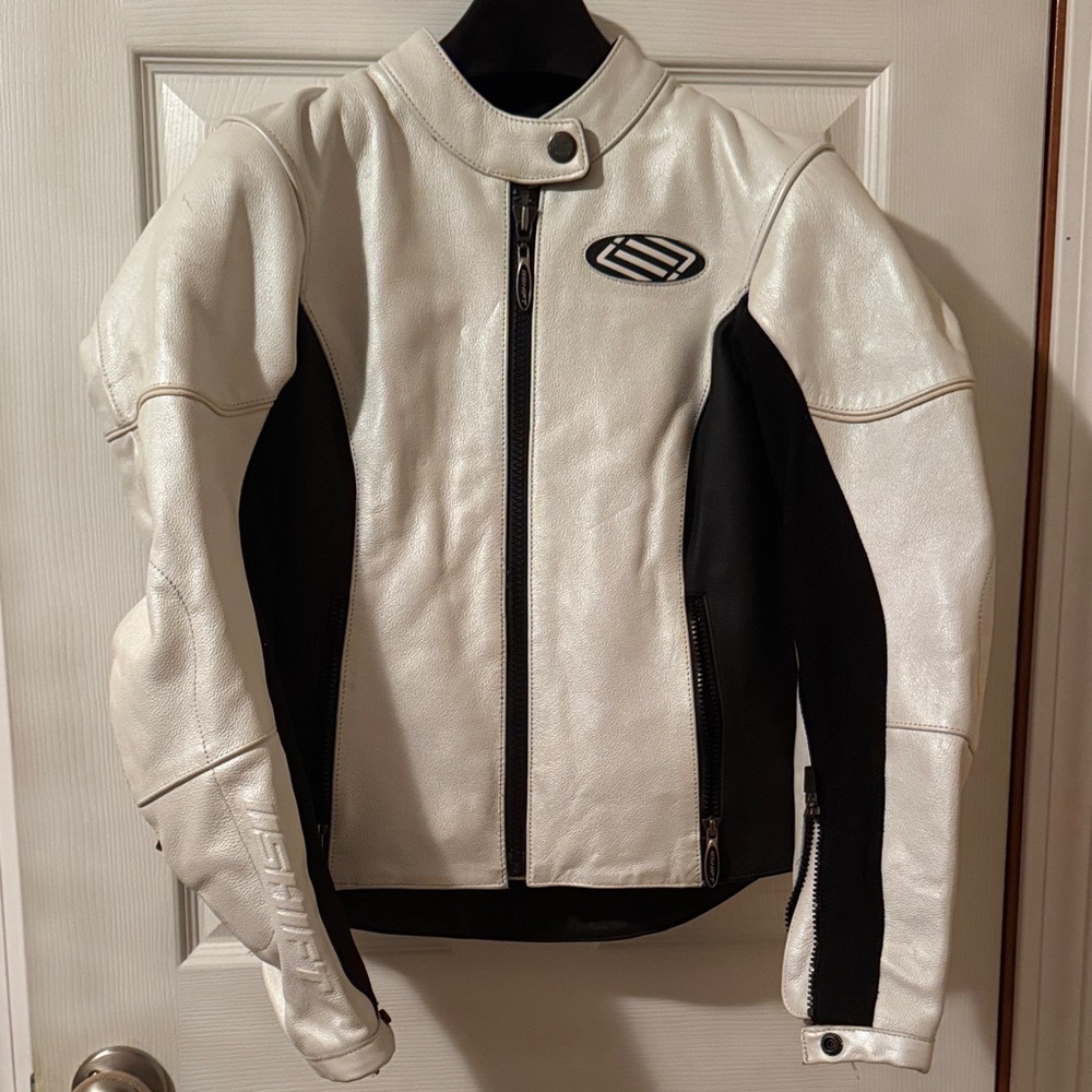 SHIFT White and Black Leather M1 Motorcycle Jacket size Small